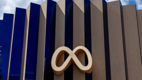 Meta спечели антитръстовото дело за придобиването на Instagram и WhatsApp