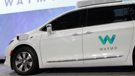 Waymo работи и по автономни камиони