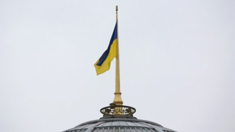 Демократична Украйна е трън в очите на Путин