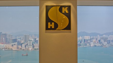 Жилищна сграда бе разпродадена за ден в Хонконг