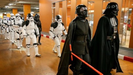 Brexit отваря вратите към "Тъмната страна" за филмовата индустрия