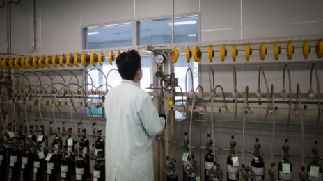 Недостиг на кислород забавя космическата индустрия