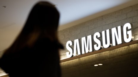 Samsung очаква значителният спад на продажбите на чипове да продължи и през 2023 г.