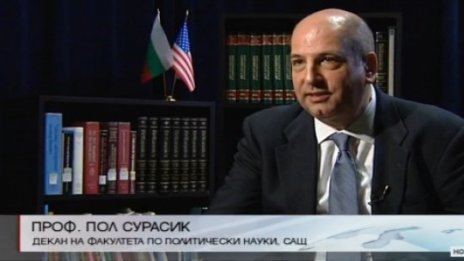Проф. Пол Сурасик пред Bulgaria ON AIR: Клинтън ще победи