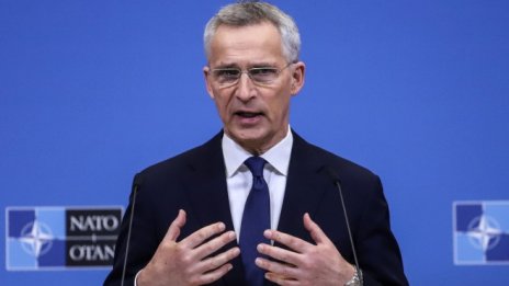 НАТО: Путин продължава да иска да контролира Украйна