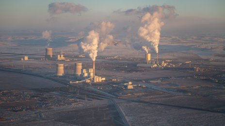 Въглищата са климатичният бич, от който светът не иска да се откаже