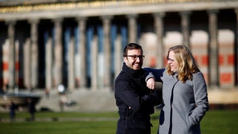 Самотниците на Свети Валентин страдат и икономически 