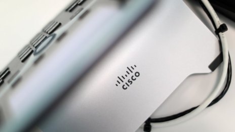 Cisco с първи ръст на приходите от две години