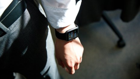 Топ 5 смарт часовника за 2025 година