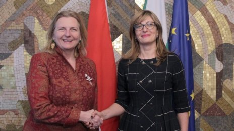 Карин Кнайсъл: Австрия подкрепя влизането на България в Шенген