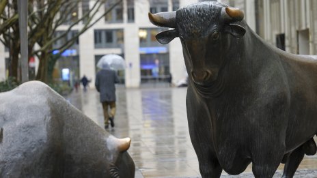 Германският пакет от разходи за отбрана оцвети европейските борси в зелено