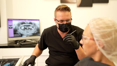 Д-р Ибрахим Бялев: Съвременната имплантология позволява цялостно възстановяване на усмивката само за дни