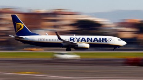 Ryanair ще отменя между 40 и 50 полета дневно до края на октомври