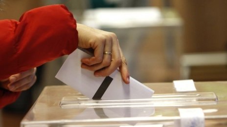 Властите в Ломбардия искат повече независимост от правителството в Рим