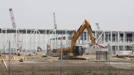 Производител на батерии е проучвал инвестиция в България за поне 750 млн. евро