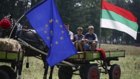 България в ЕС - изчезващо, необразовано и болно население в здрава икономика