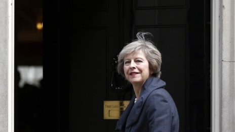 Тереза Мей обяви предсрочни парламентарни избори на 8 юни