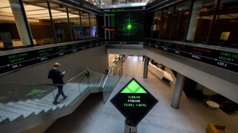 Облекчаването на блокадите донесе ръст от над 4% на Stoxx 600