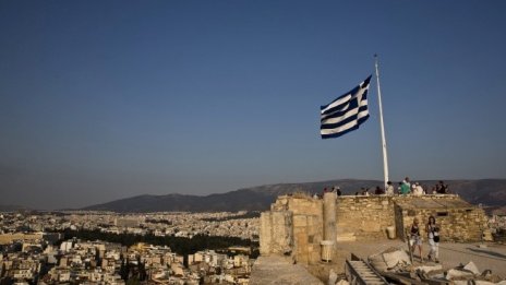 Гърция планира да излезе отново на пазарите през май