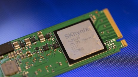 Акциите на SK Hynix се сринаха с над 20% за два дни