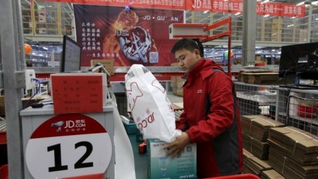 Нови данни чертаят все по-мрачна картина за производството в Китай