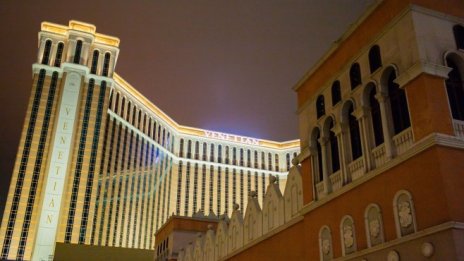 Приходите на казино оператора Las Vegas Sands потънаха с 97%