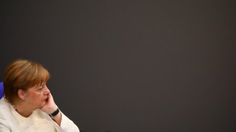 Главоболията на Ангела Меркел: бежанците и Русия