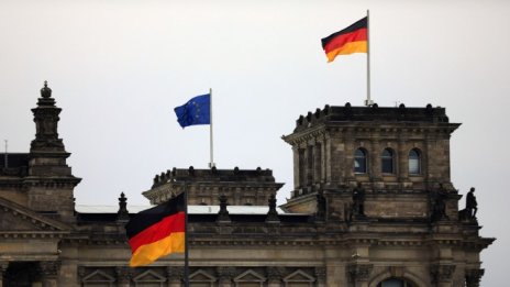 Германия може да е на печалба от дълговете си след 2029 г.