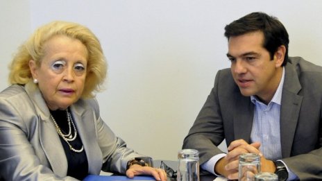 Първата жена премиер оглавява Гърция*