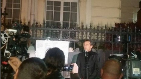 Ксавие Лапер дьо Кабан: Франция беше атакувана, защото е символ на свободата