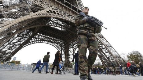 Анализатори очакват загуби за френската туристическа индустрия