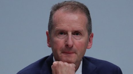 Volkswagen ще компенсира холандските купувачи заради софтуерна измама