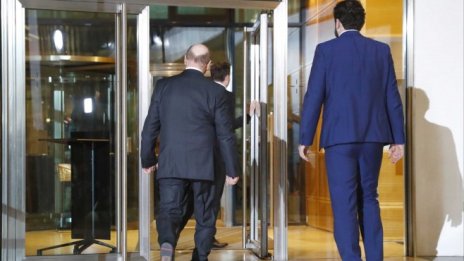 Мартин Шулц подаде оставка като лидер на ГСДП