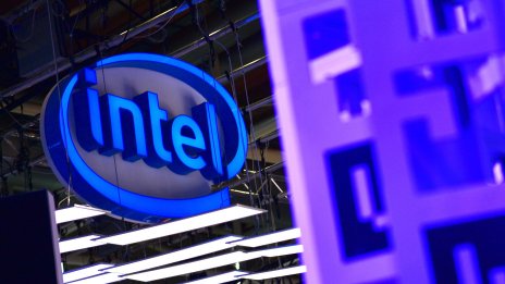 САЩ дават близо 20 млрд. долара на Intel, за да строи заводи за чипове в страната