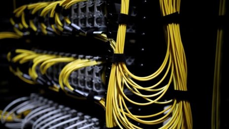 СуперХостинг.БГ е придобил конкурента си Host.bg