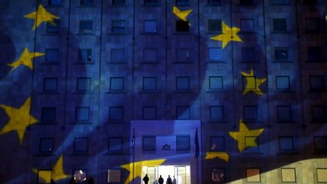 Болната Европа, която все още не е вън от играта