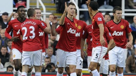 Манчестър Юнайтед сви дълга си до 359,7 млн. паунда