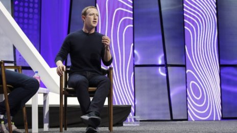 В изслушването си пред Конгреса Зукърбърг ще заложи на патриотизма