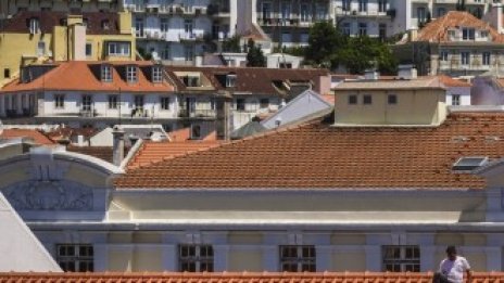 Превръщането на Airbnb имоти в достъпни жилища в Лисабон се натъква на съпротива