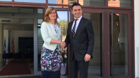 Е. Захариева: Нека Балканите да не бъдат свързвани повече с нестабилност