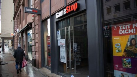 Главният оперативен директор на GameStop напуска след само 7 месеца на поста