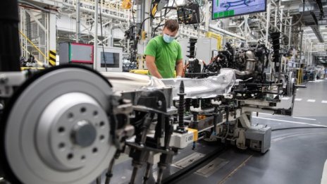 Как повлия войната в Украйна на световната икономика?