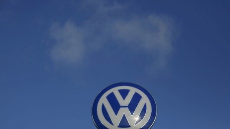 VW реже екстри и бонуси, за да пести пари