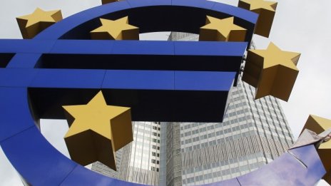 Уилбър Рос: ЕЦБ следва пътя на САЩ в случая с Гърция