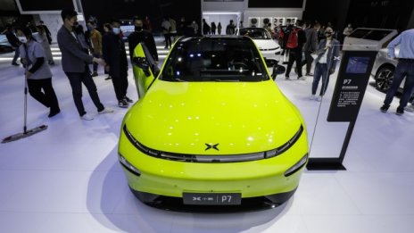 Производителите на електромобили вдигат цените в Китай