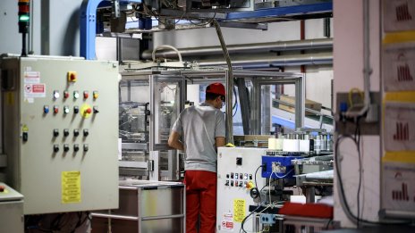 Еврозоната е започнала второто тримесечие със слаби резултати в промишлеността