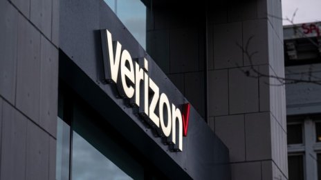 Verizon иска да продаде медийните си активи