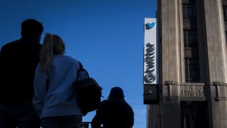 Годината започва мудно за рекламния бизнес на Twitter