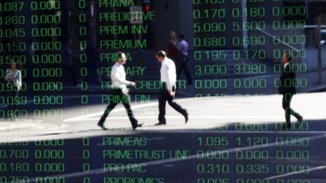 Елана: Предстоят добри възможности за инвестиции в злато и акции