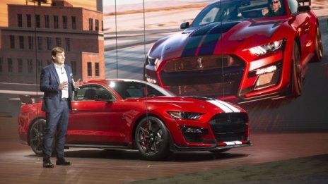 Оптимизмът около новите продукти тласна акциите на Ford до близо 8-месечен връх